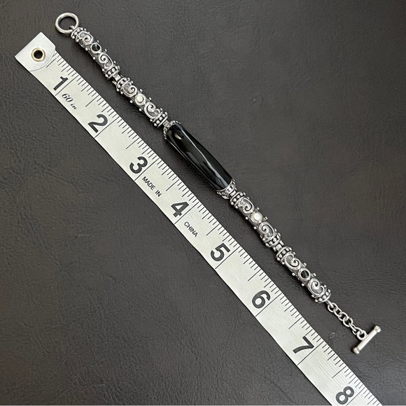 🟦SALE🟦 Vintage sterling silver black onyx and moonstone bracelet - Picture 9 of 10